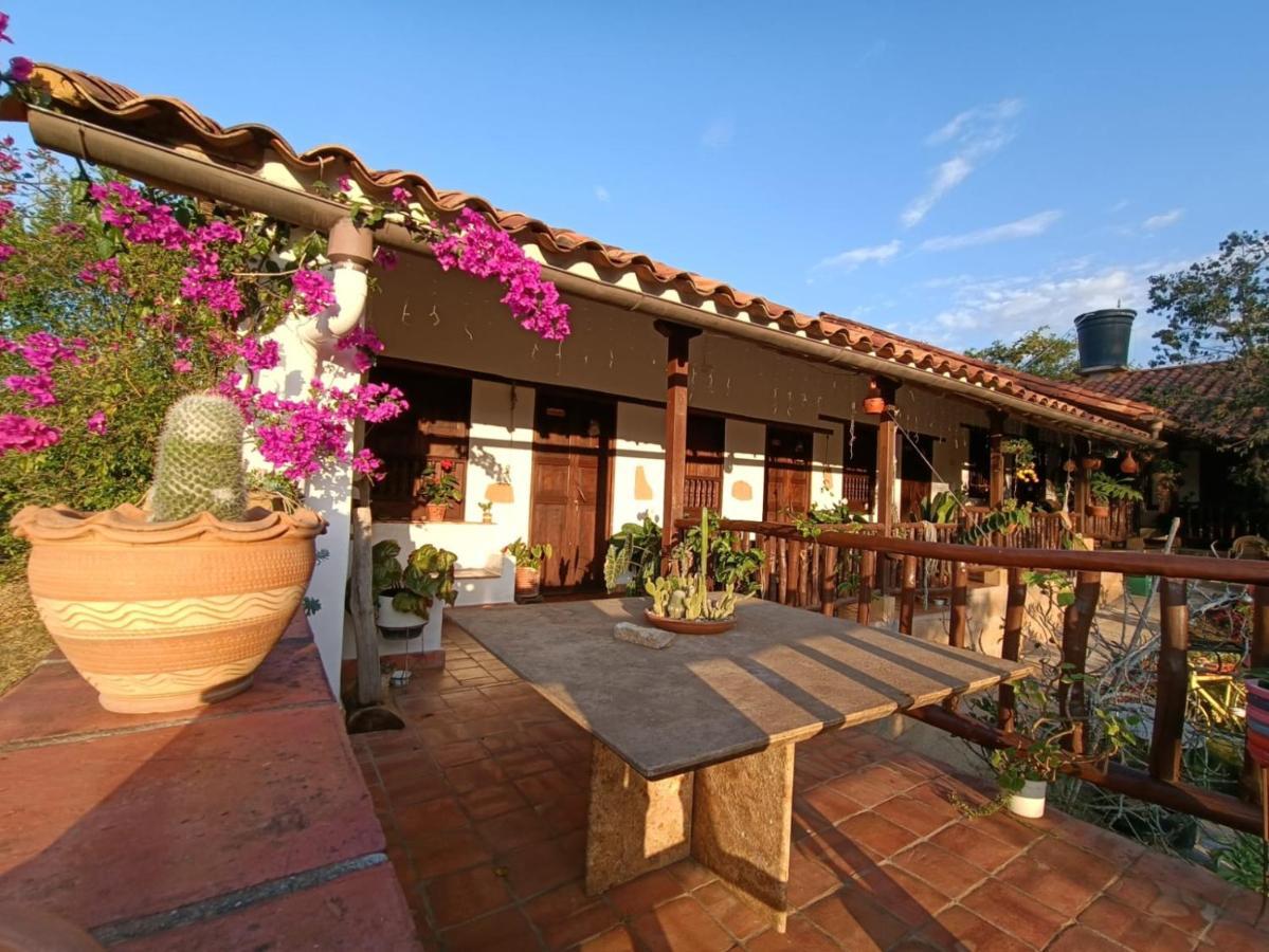 Santa Monica Barichara Hotel ภายนอก รูปภาพ
